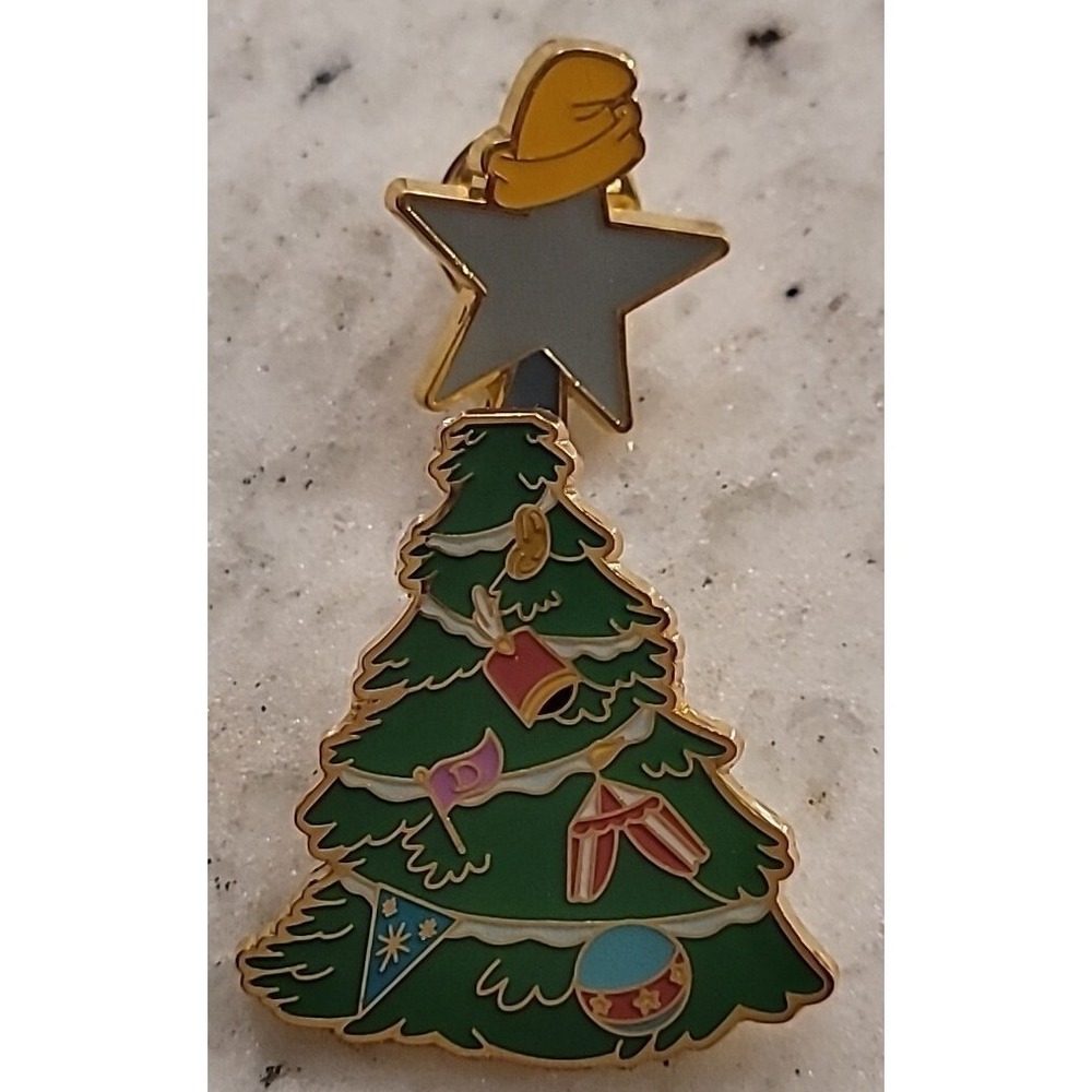 Loungefly Disney Christmas Tree And Star Pin Blind Box - DUMBO New